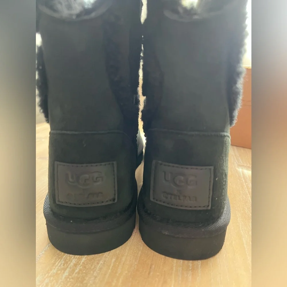 UGG x TELFAR Logo Mini in Black Women’s Size 7 New